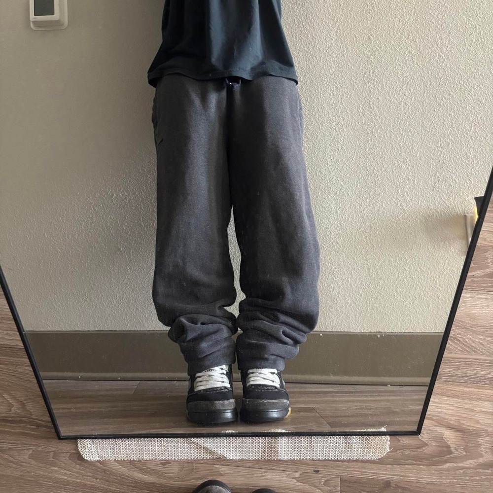 Vintage Y2K/2000s Grey Puma Essential Sweatpants!